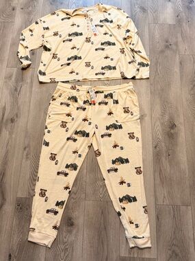 Woman's camping Ford Bronco Pajama Set